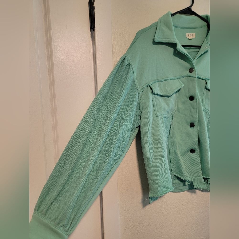 Pol French Terry Mint Shacket Oversized Button Up Raw Hem Small - Picture 5 of 8
